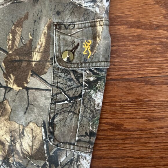Browning Youth Cargo Camoflage Hunting Pants Size Medium  Deer Hunt Duck Hunt - Picture 3 of 10